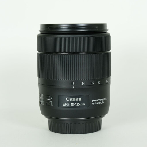 Canon EF-S18-135mm F3.5-5.6 IS USM