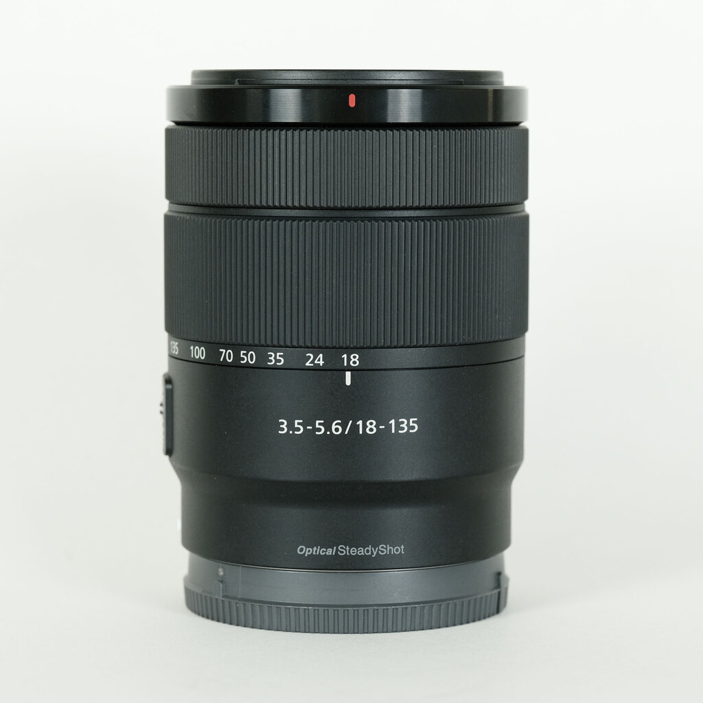 SONY E 18-135mm F3.5-5.6 OSS SEL18135