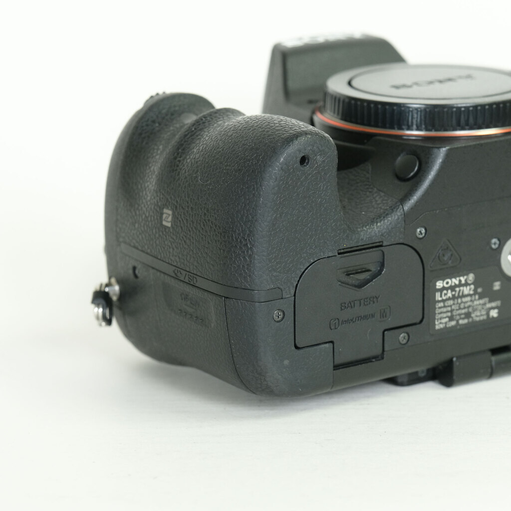 SONY α77IIボディ ILCA-77M2 SONY α77IIボディ ILCA-77M2