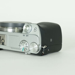 SONY α6400（ILCE-6400）