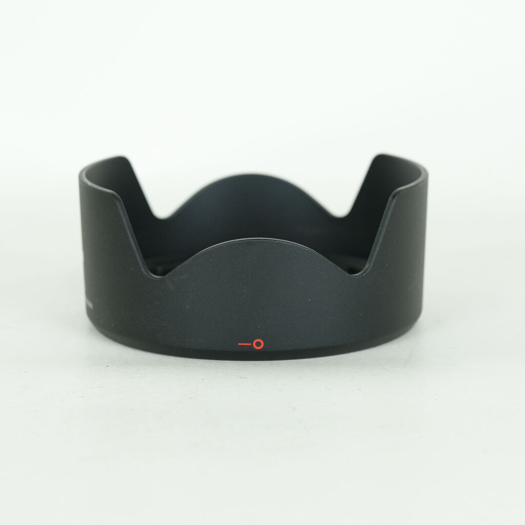 Canon EF-S18-135mm F3.5-5.6 IS USM