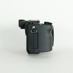 SIGMA sd Quattro & Art 30mm F1.4 DC HSM レンズキット