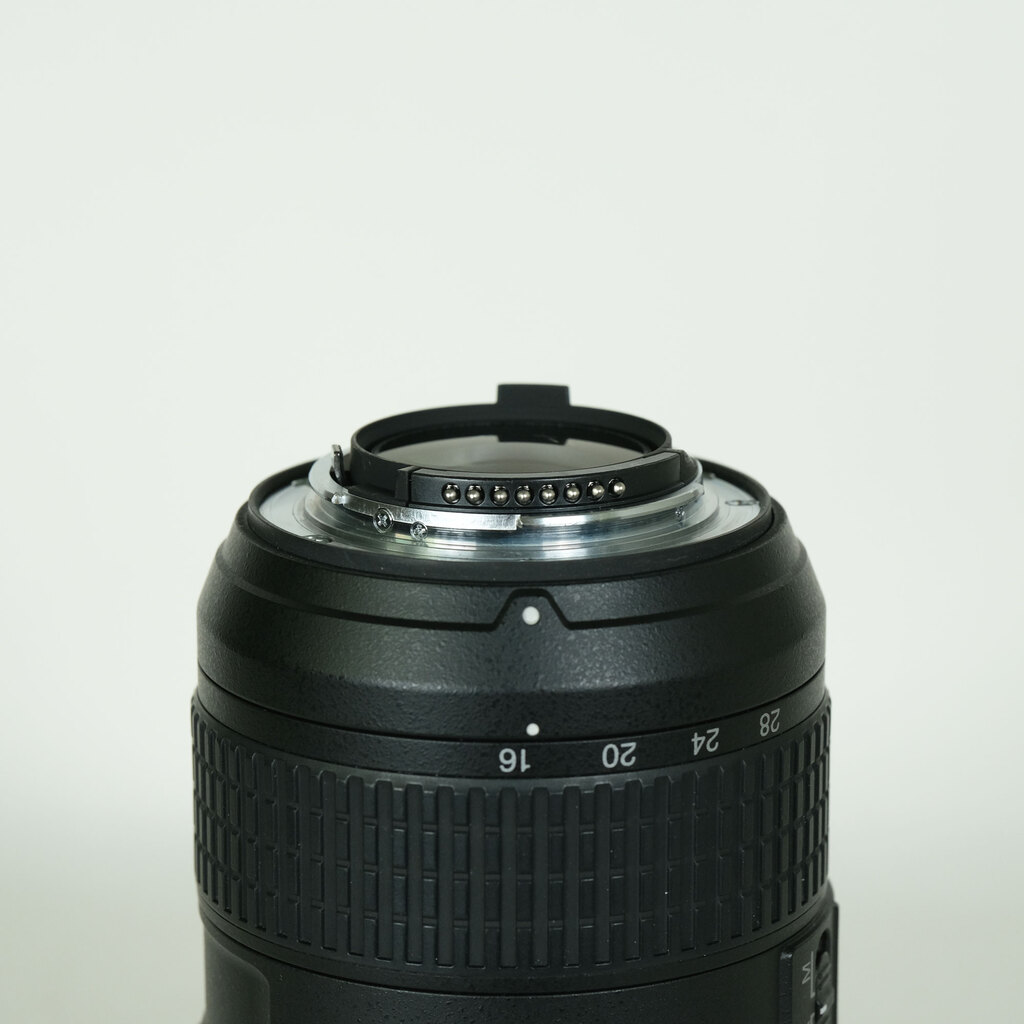 Nikon AF-S NIKKOR 16-35mm F4 G ED VR