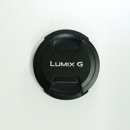 Panasonic LEICA DG NOCTICRON 42.5mm / F1.2 ASPH. / POWER O.I.S.