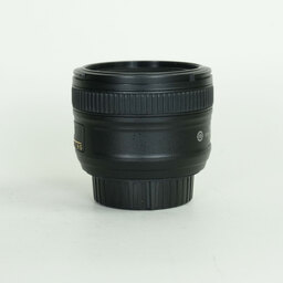 Nikon AF-S NIKKOR 50mm f/1.8G Nikon AF-S NIKKOR 50mm f/1.8G