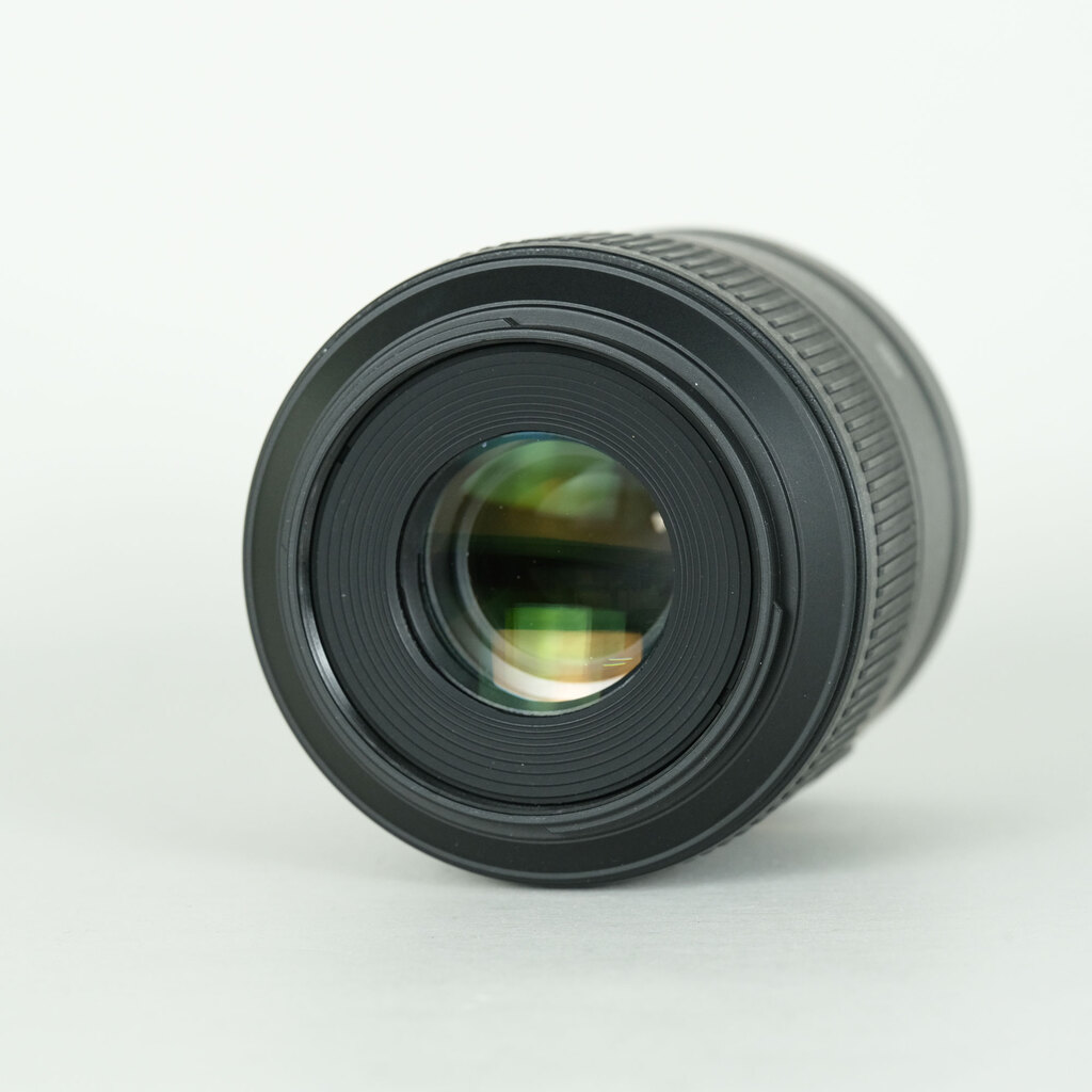 Nikon AF-S DX Micro NIKKOR 85mm F3.5G ED VRの出品 | ONE SCENE