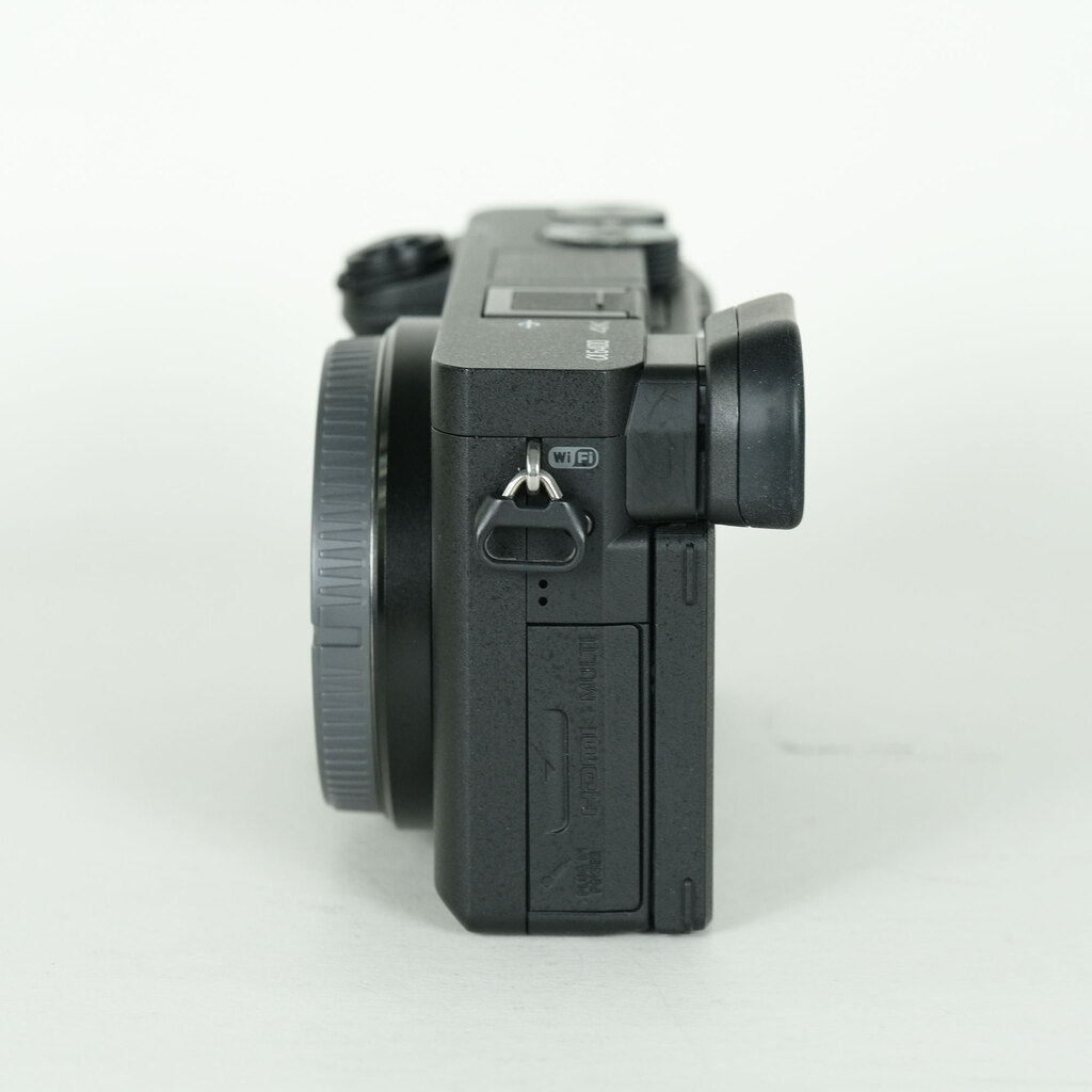 SONY α6400(ILCE-6400) SONY α6400(ILCE-6400)