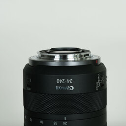 Canon RF24-240mm F4-6.3 IS USM
