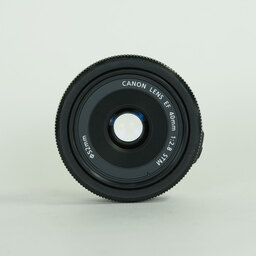 Canon EF40mm F2.8 STM