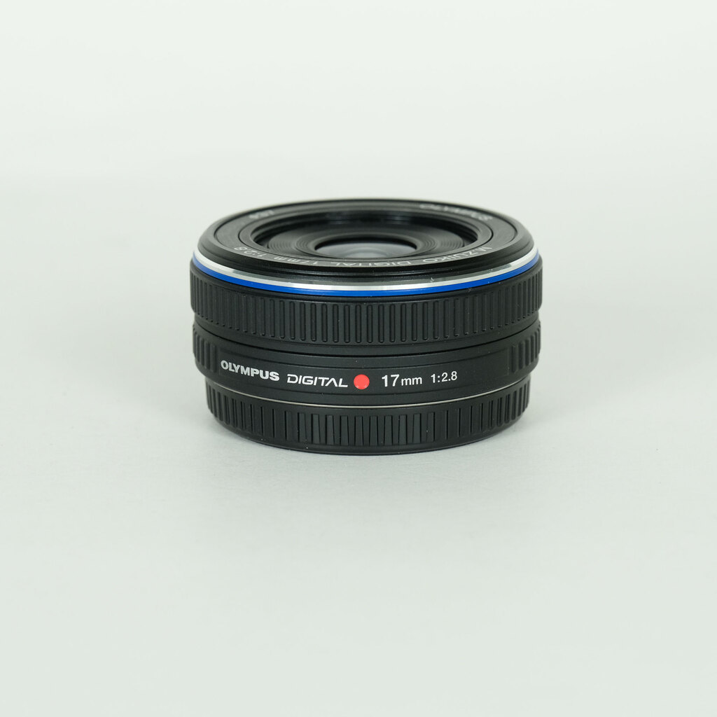 OLYMPUS M.ZUIKO DIGITAL 17mm F2.8 ブラック