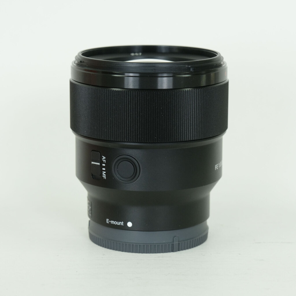 SONY FE 85mm F1.8 SEL85F18