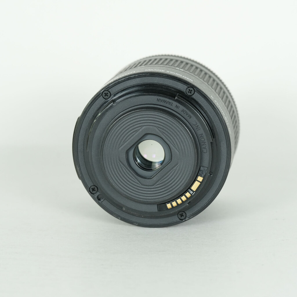 Canon EF-S18-55mm F4-5.6 IS STM