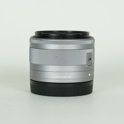 Canon EF-M15-45mm F3.5-6.3 IS STM