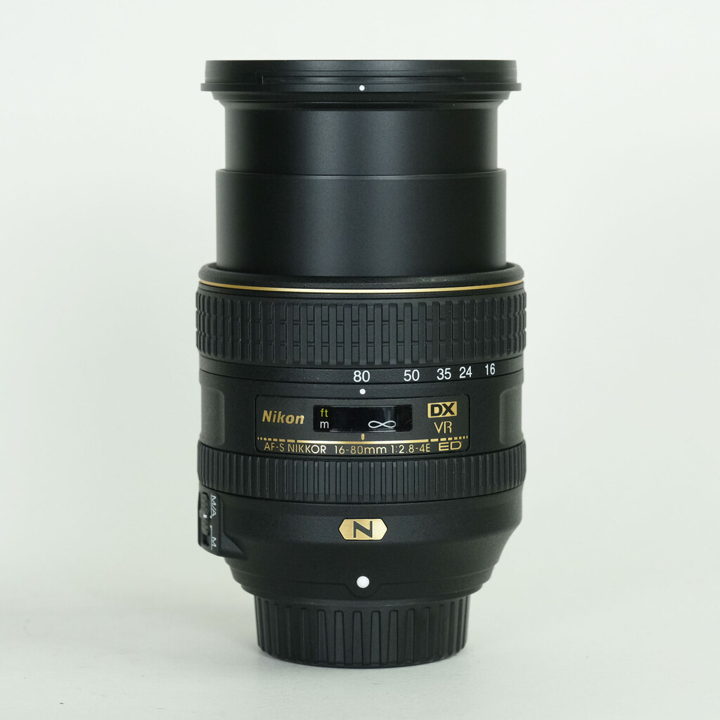 Nikon AF-S DX NIKKOR 16-80mm f/2.8-4E ED VR Nikon AF-S DX NIKKOR 16-80mm f/2.8-4E ED VR