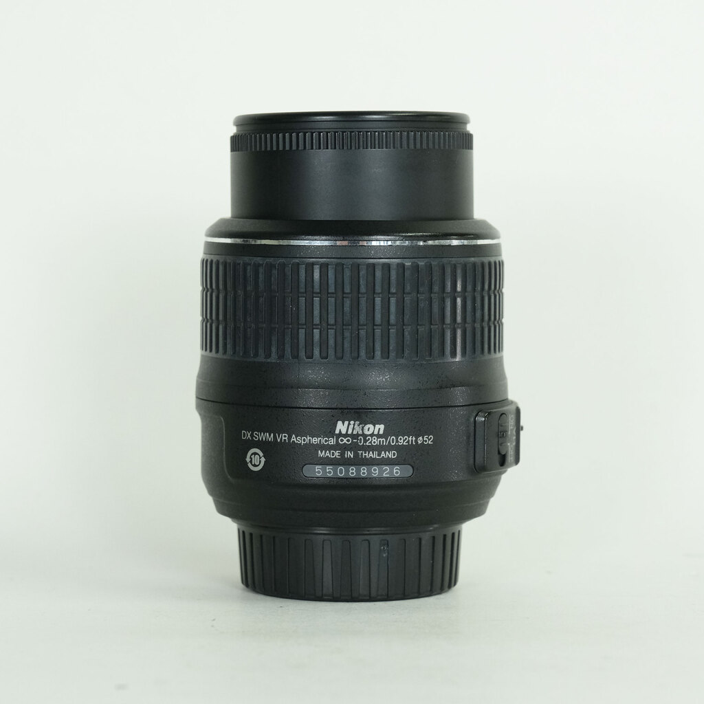 Nikon AF-S DX NIKKOR 18-55mm F3.5-5.6 G VR