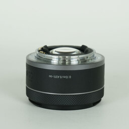 Canon RF16mm F2.8 STM