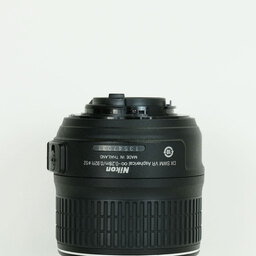 Nikon AF-S DX NIKKOR 18-55mm F3.5-5.6 G VR Nikon AF-S DX NIKKOR 18-55mm F3.5-5.6 G VR