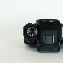 FUJIFILM X-H2