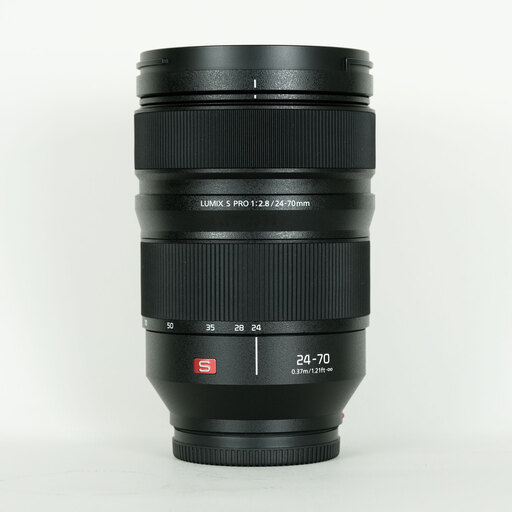 Panasonic LUMIX S PRO 24-70mm F2.8