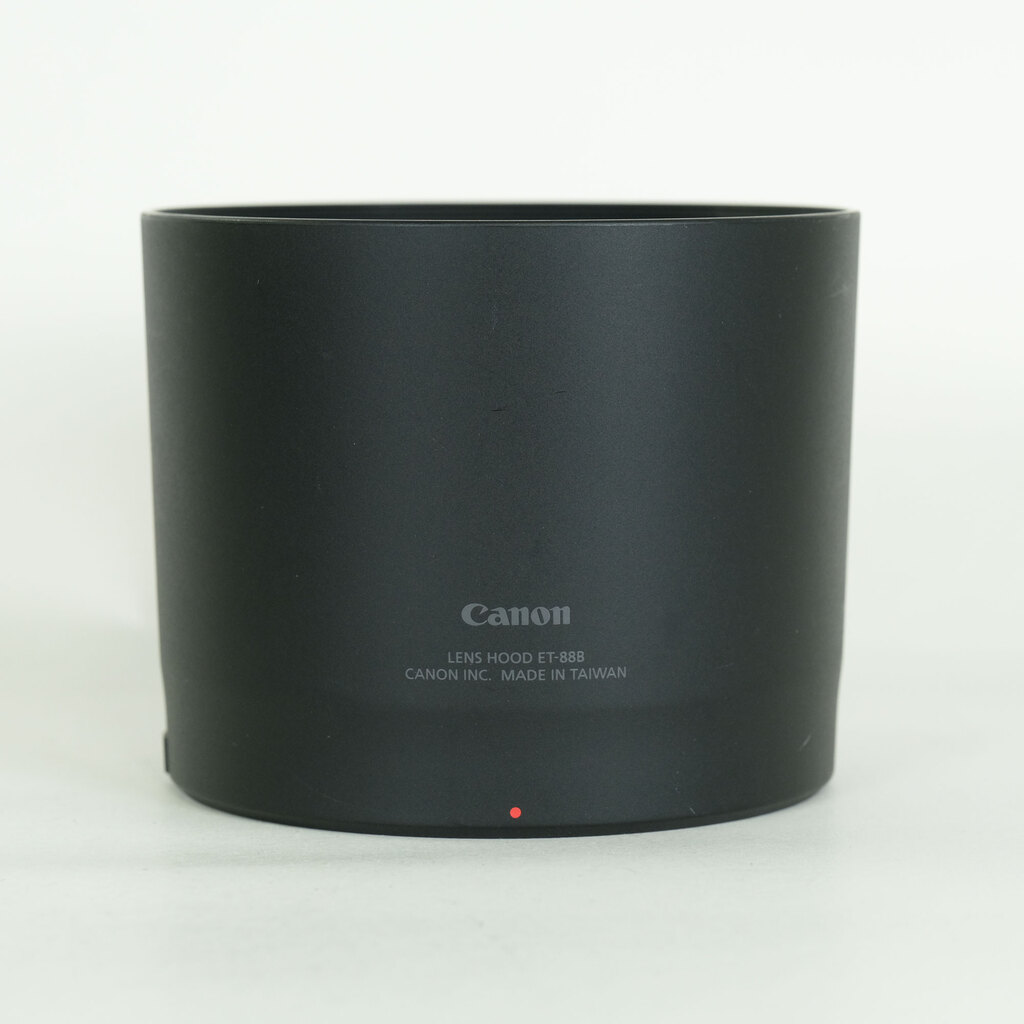 Canon RF135mm F1.8 L IS USM
