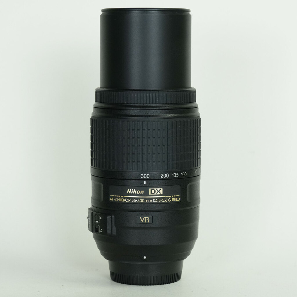 Nikon AF-S DX NIKKOR 55-300mm F4.5-5.6G ED VR Nikon AF-S DX NIKKOR 55-300mm F4.5-5.6G ED VR