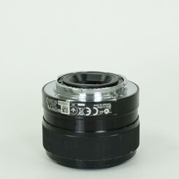 SONY E 35mm F1.8 OSS SEL35F18