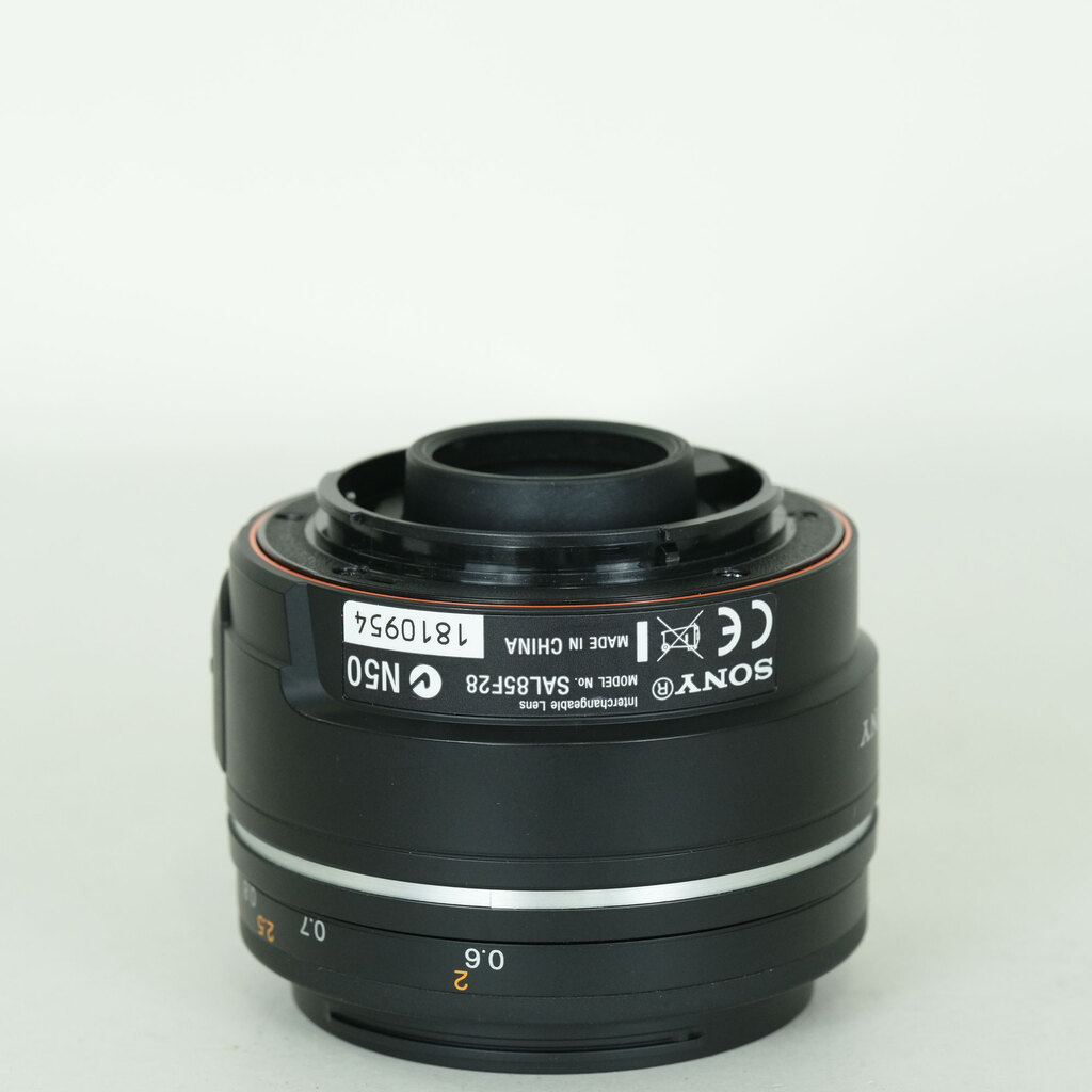 SONY 85mm F2.8 SAM SAL85F28