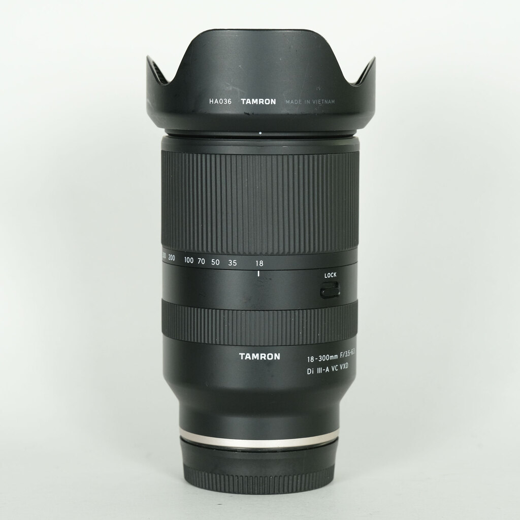 TAMRON 18-300mm F/3.5-6.3 Di III-A VC VXD (Model B061) [ソニーE用]