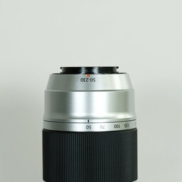 FUJIFILM フジノン XC50-230mm F4.5-6.7 OIS シルバー