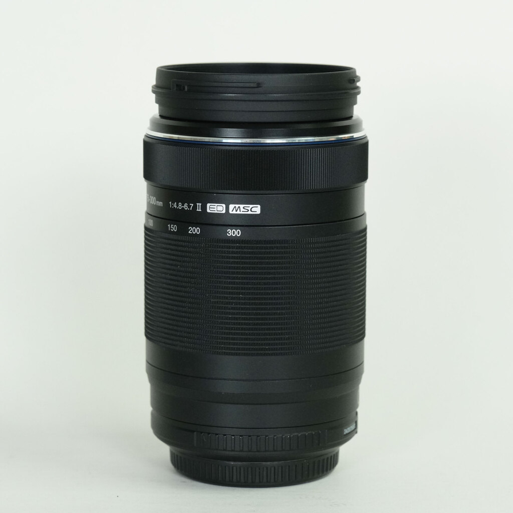 OLYMPUS M.ZUIKO DIGITAL ED 75-300mm F4.8-6.7 II