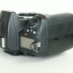 Nikon D7000