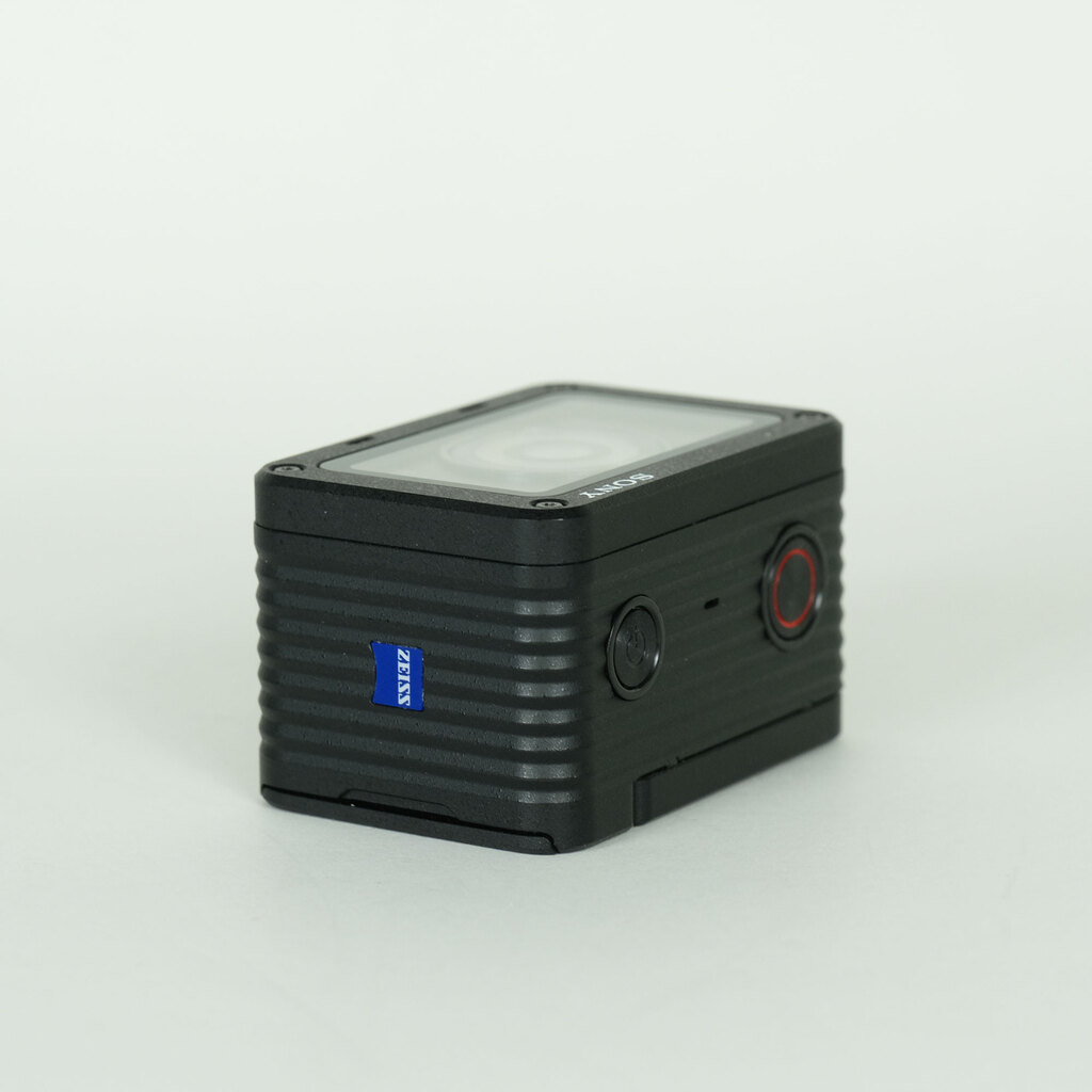 SONY Cyber-shot RX0 II（DSC-RX0M2）の出品 | ONE SCENE（ワンシーン）