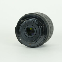 Nikon AF-S DX NIKKOR 18-55mm f3.5-5.6G VR II Nikon AF-S DX NIKKOR 18-55mm f3.5-5.6G VR II