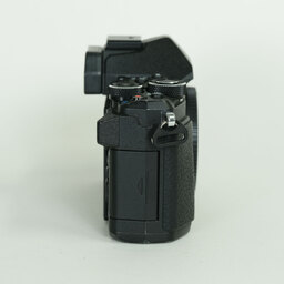 OLYMPUS OM-D E-M5 Mark II