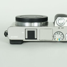 SONY α6000(ILCE-6000) SONY α6000(ILCE-6000)