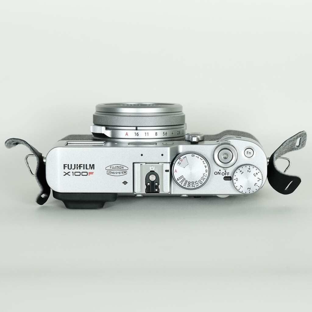 FUJIFILM X100F シルバー