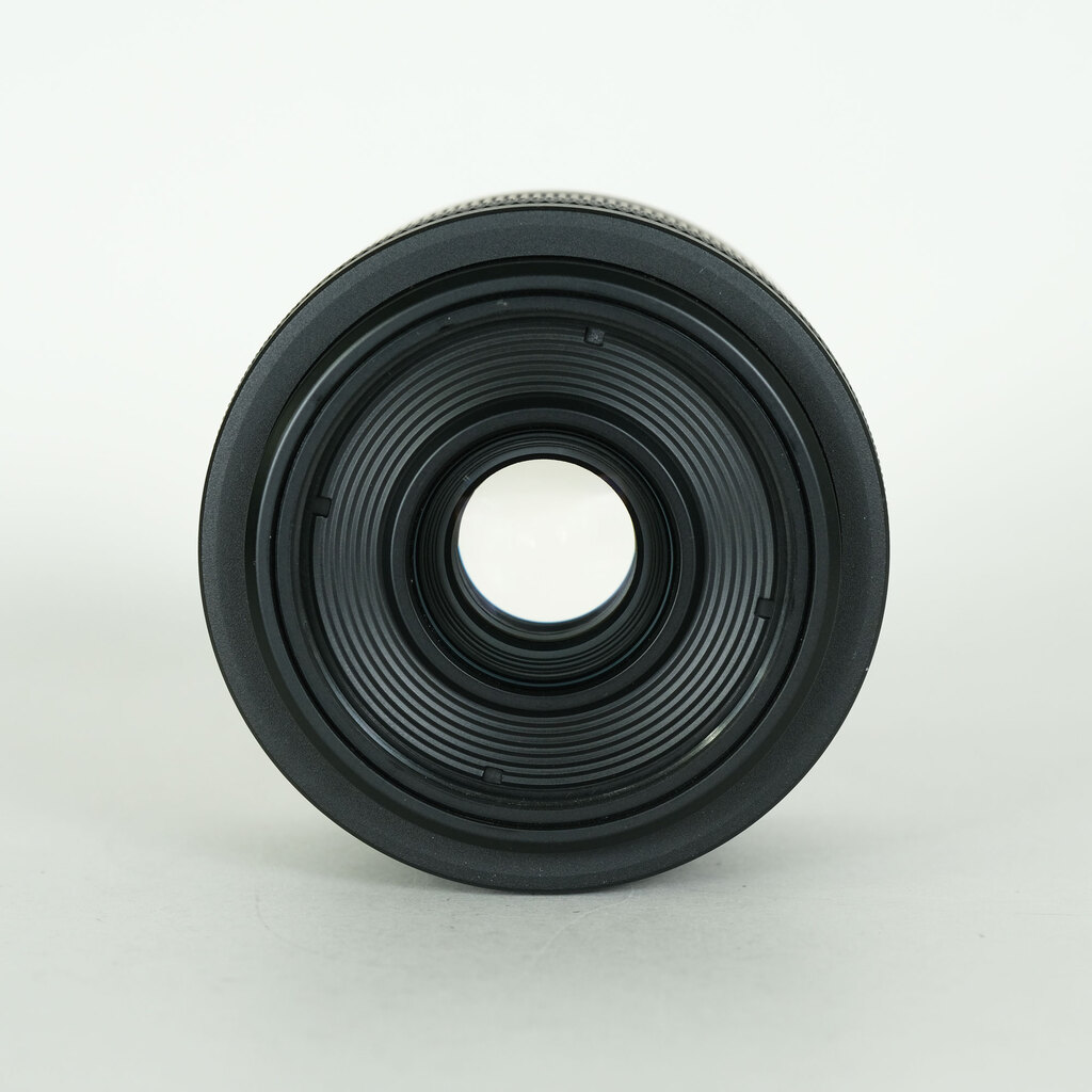 Canon RF35mm F1.8 MACRO IS STM Canon RF35mm F1.8 MACRO IS STM