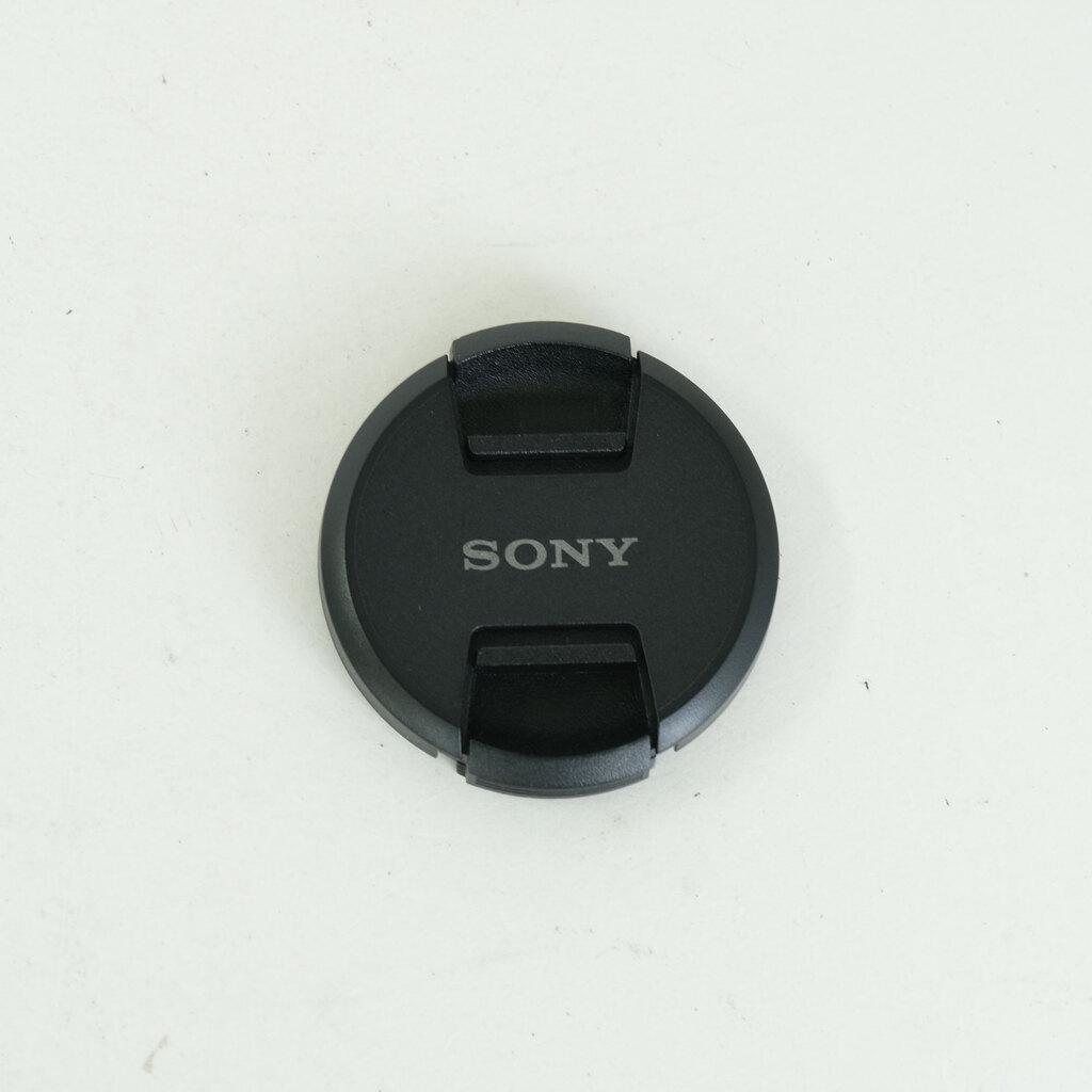 SONY Sonnar T* FE 55mm F1.8 ZA SEL55F18Z SONY Sonnar T* FE 55mm F1.8 ZA SEL55F18Z