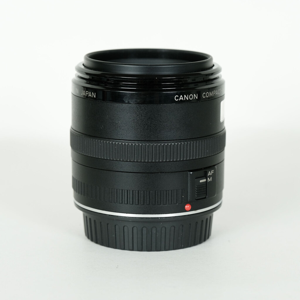 Canon EF50mm F2.5 コンパクトマクロ