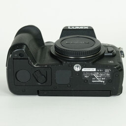 Panasonic LUMIX DMC-G8 Panasonic LUMIX DMC-G8