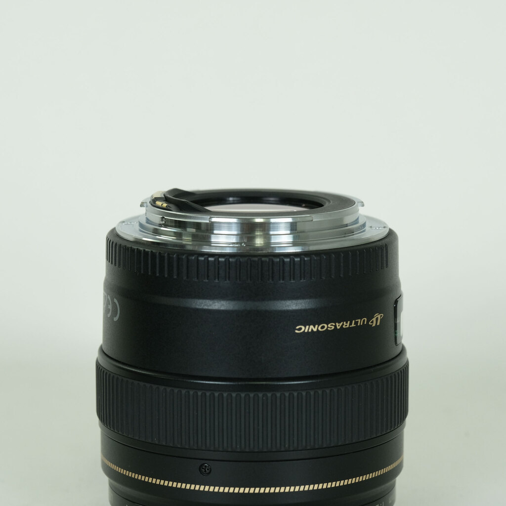 Canon EF100mm F2 USM