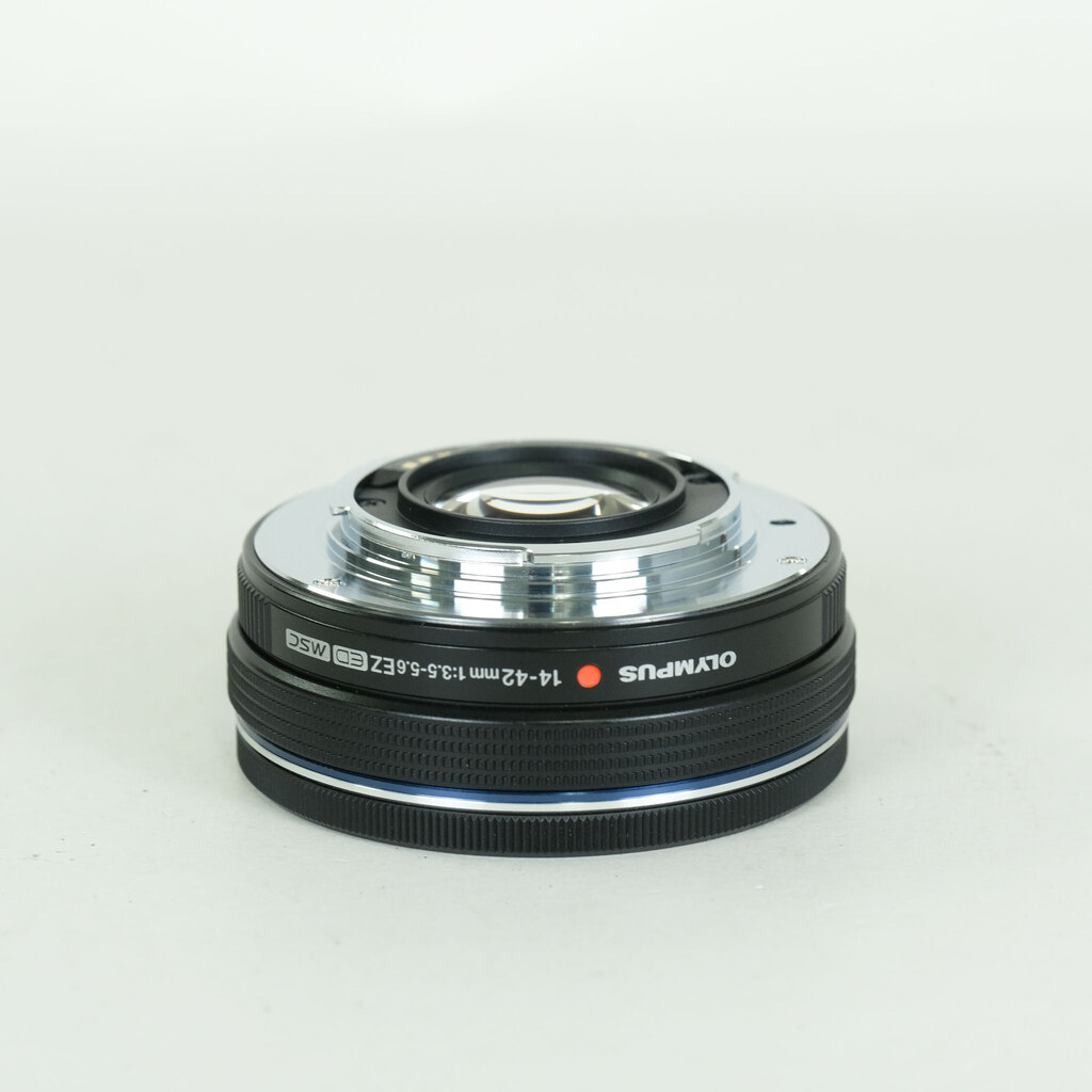 OLYMPUS M.ZUIKO DIGITAL ED 14-42mm F3.5-5.6 EZ ブラック