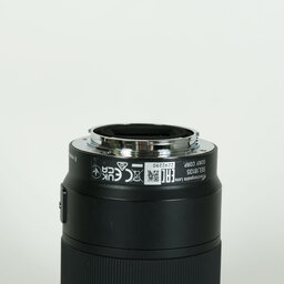 SONY E 18-135mm F3.5-5.6 OSS SEL18135