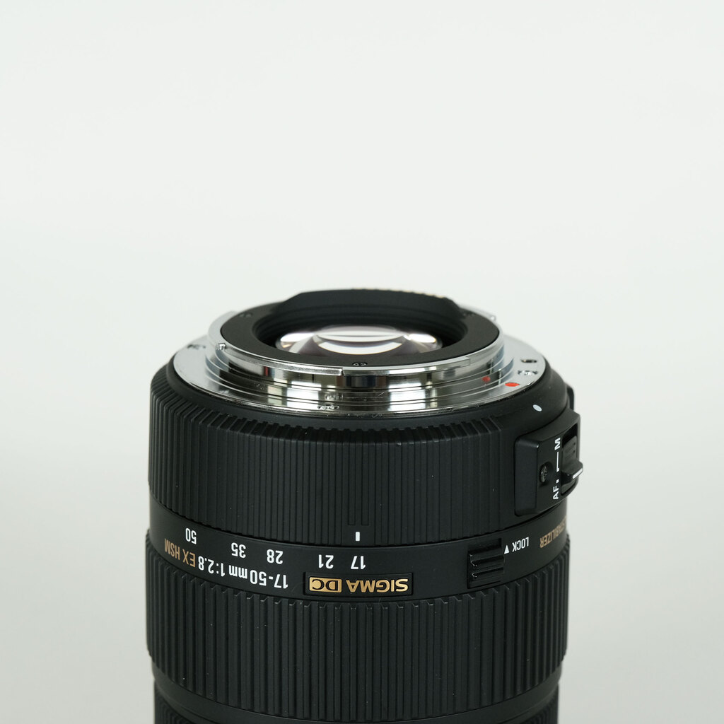 SIGMA 17-50mm F2.8 EX DC OS HSM (キヤノンEF用)