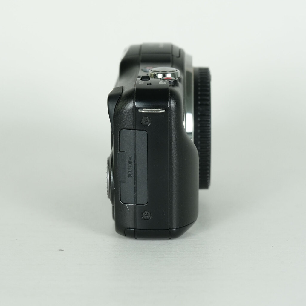Panasonic LUMIX DMC-GF3-K �{�f�B �G�X�v���u���b�N