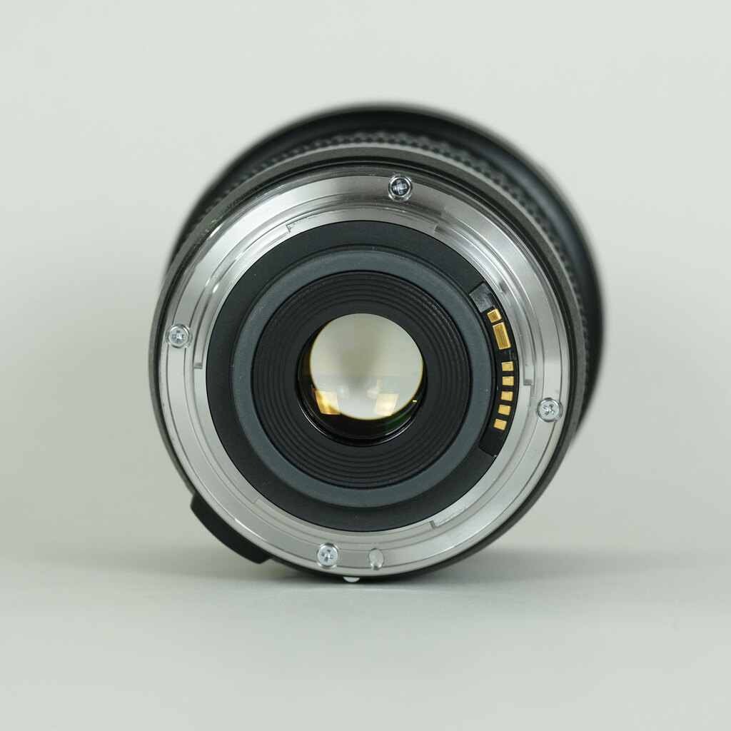 Canon EF-S10-22mm F3.5-4.5 USM Canon EF-S10-22mm F3.5-4.5 USM