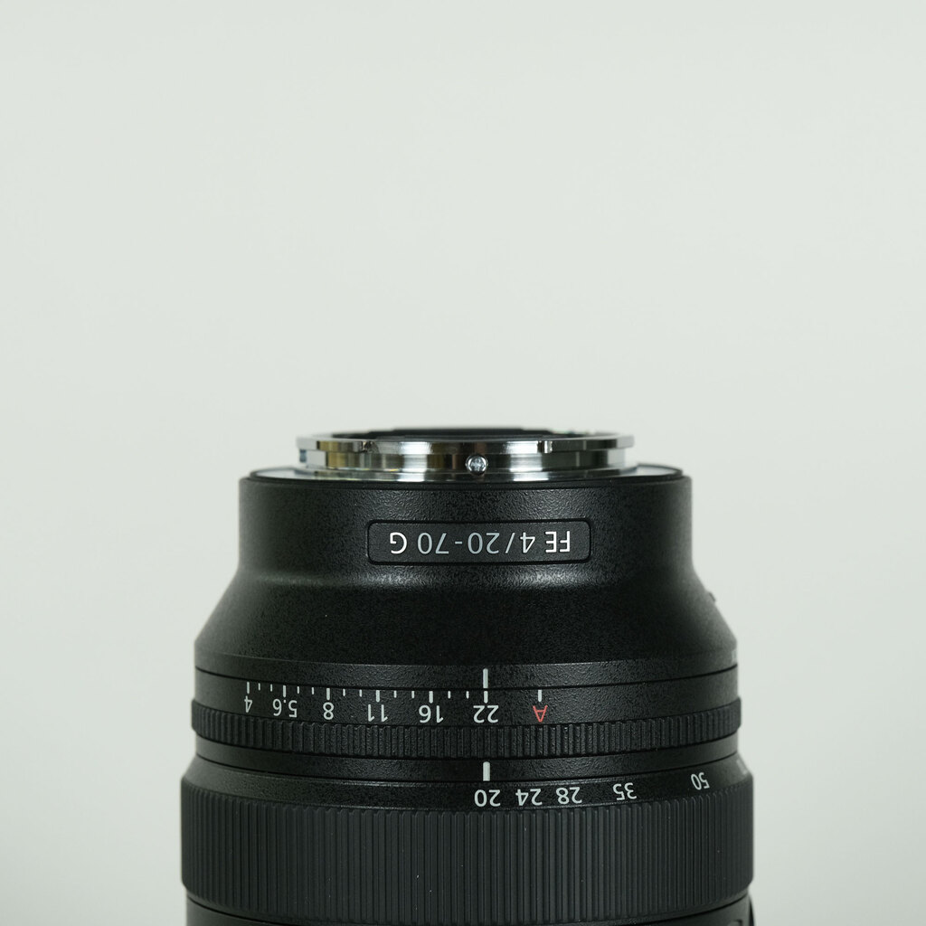 【美品】SONY FE20-70mm F4G SEL2070G SONY FE 20-70mm F4 G SEL2070Gの出品 | ONE SCENE（ワンシーン）