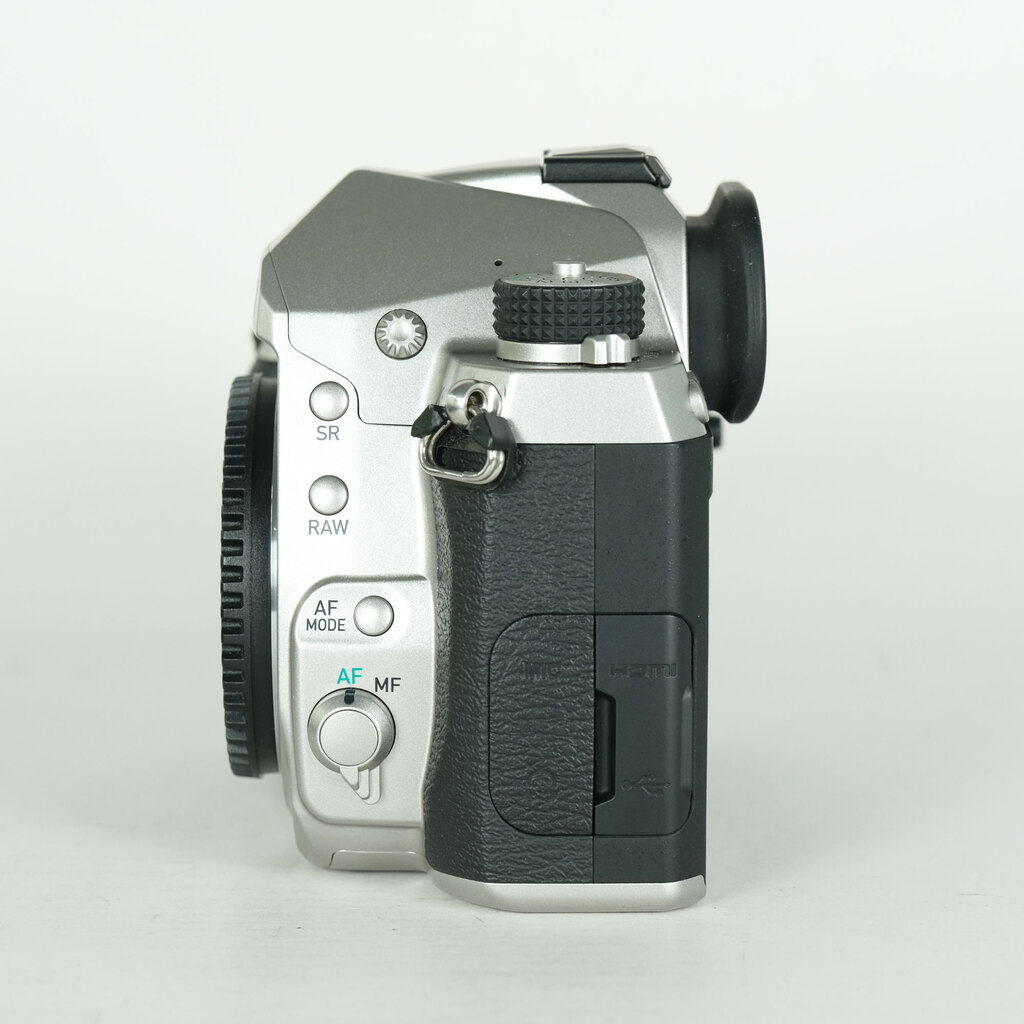 PENTAX K-3 Mark III ボディ シルバー PENTAX K-3 Mark III ボディ シルバー