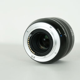 Carl Zeiss Touit 1.8/32 [フジフイルムX用]