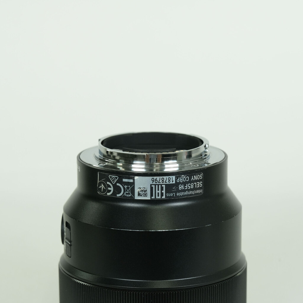 SONY FE 85mm F1.8 SEL85F18